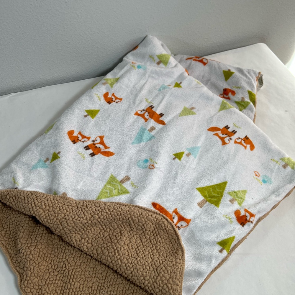 Circo‎ fox woodland baby blanket 36x28